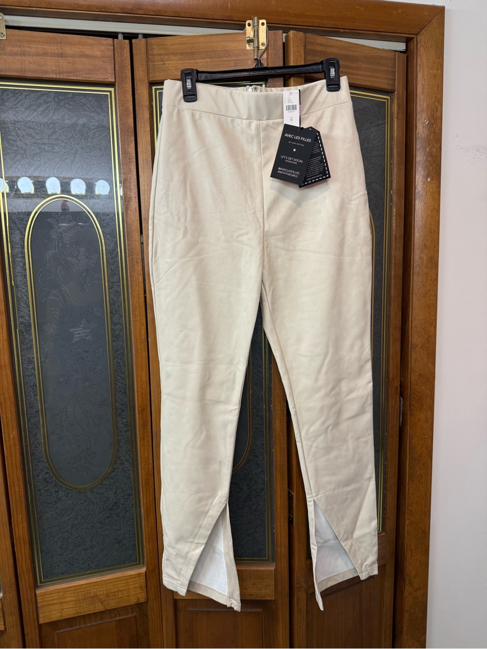 AVEC LES FILLES Ladies Cream Split-Hem Faux-Leather, BRAND NEW